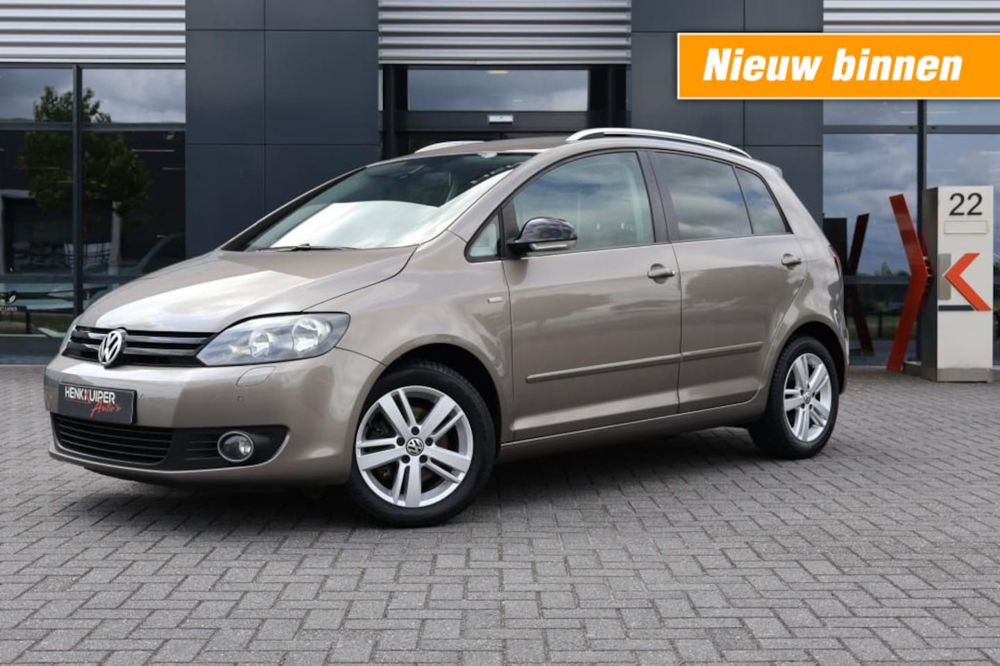 Volkswagen Golf Plus - 1.4 TSI DSG Match 122pk /Navi / PDC/ Stoelverwarming/ Trekhaak /Climatronic/ Nw. APK - AutoWereld.nl