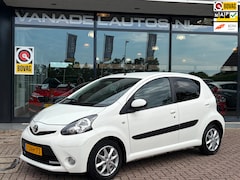 Toyota Aygo - 1.0 VVT-i Dynamic Blue 5Drs 85d-KM Airco LM-Velgen NL-Auto NAP Dealeronderhouden
