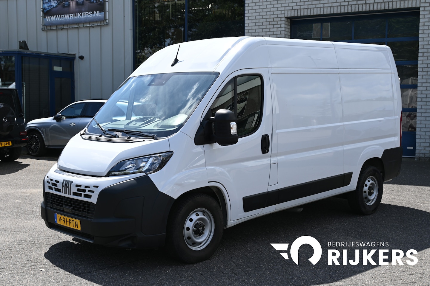 Fiat Ducato - L2H2 2.2 MultiJet 140 pk 3.5t Camera, Cruise control, 270 Graden deuren - AutoWereld.nl