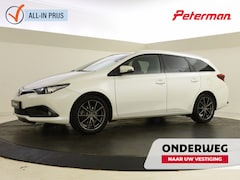 Toyota Auris Touring Sports - 1.8 Hybrid Trend | Navigatie | Panoramadak | Camera