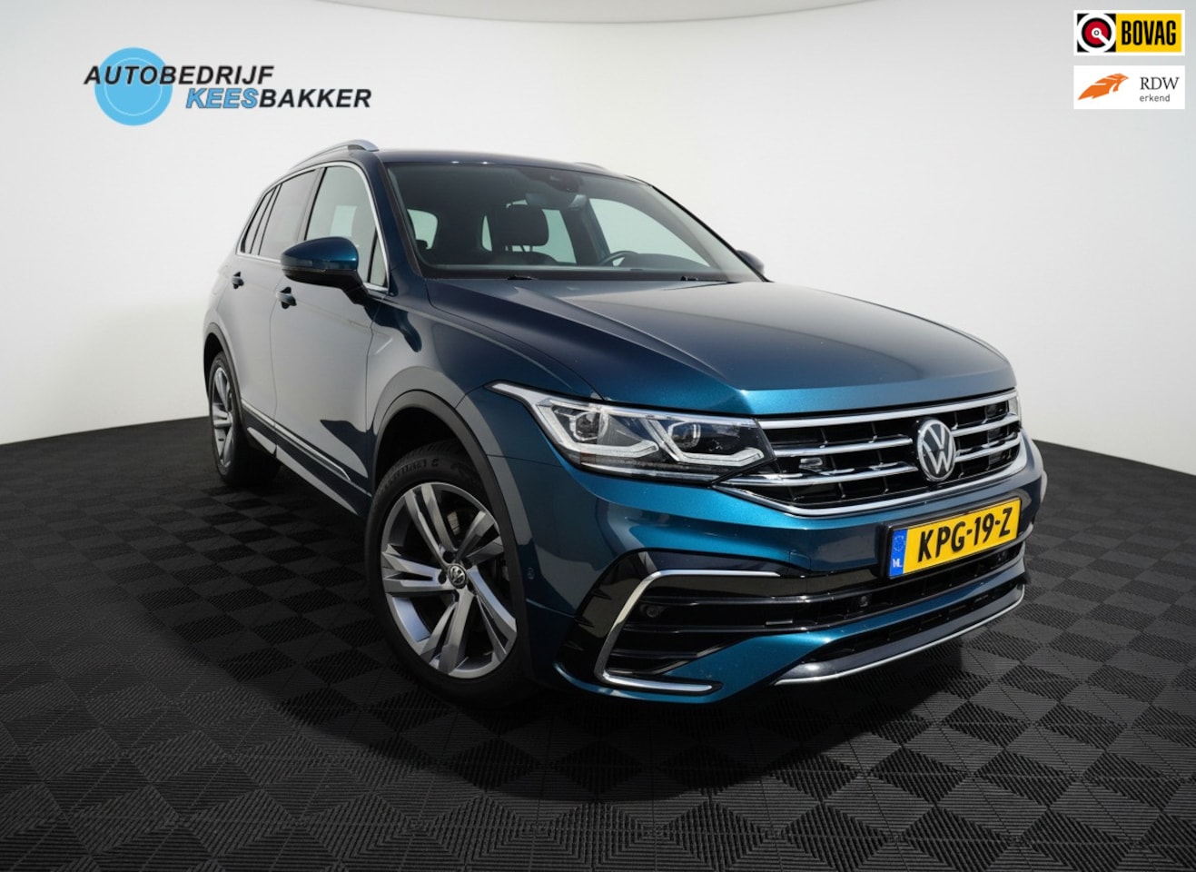 Volkswagen Tiguan - 1.4 TSI eHybrid R-Line Business 1.4 TSI eHybrid R-Line Business+ - AutoWereld.nl