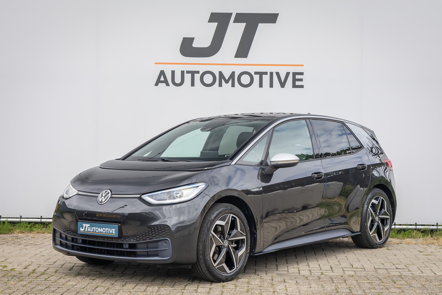 Volkswagen ID.3 - PRO 150 KW First Plus 58 kWh nlauto | afneembare trekhaak | Stoelverwarming | Pdc | Camera - AutoWereld.nl