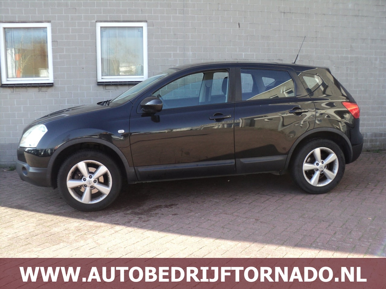 Nissan Qashqai - 2.0 Acenta Panoramadak bj2009 - AutoWereld.nl