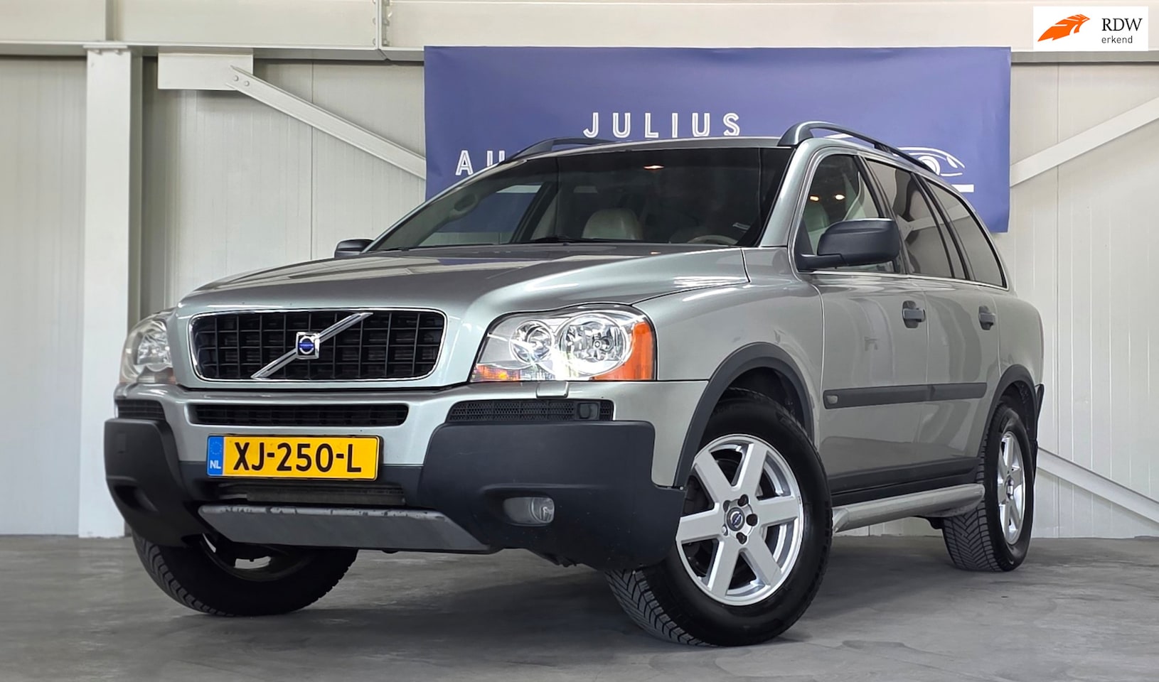 Volvo XC90 - 2.5 T Exclusive 7P Xenon Trekhaak Premium Audio Garantie! - AutoWereld.nl