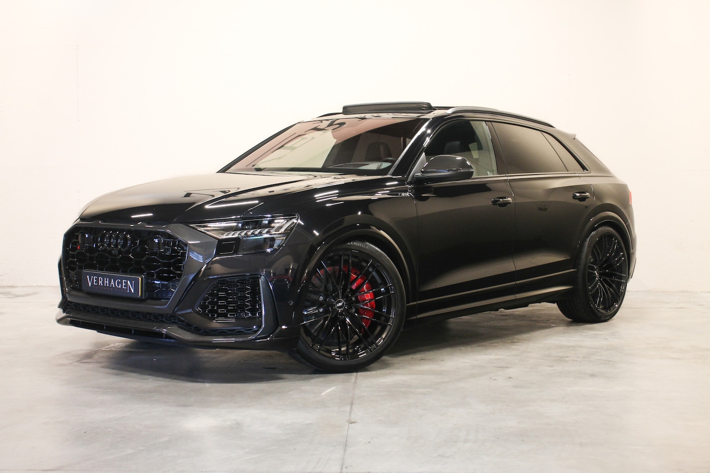 Audi RSQ8 - 4.0 TFSI Quattro 600pk Carbon B&O Keramisch Pano Massage Standkachel - AutoWereld.nl