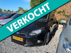 Ford Focus Wagon - 1.0 EcoBoost Titanium (KOPPAKING DEFECT)
