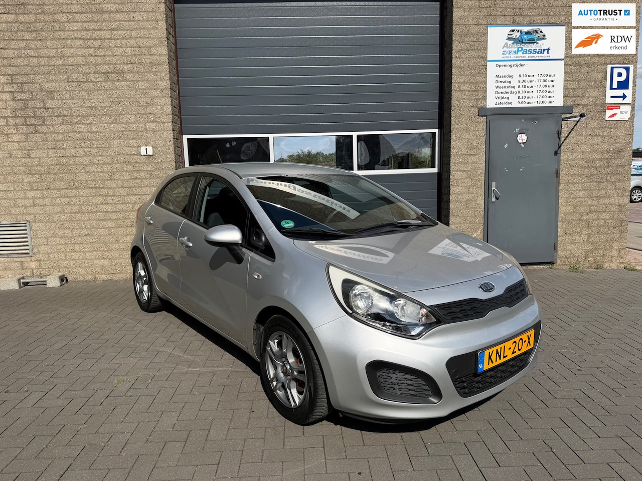 Kia Rio - 1.4 CVVT Comfort Pack 1.4 CVVT Comfort Pack - AutoWereld.nl