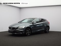 Volvo V40 - T3 152PK Polar+ Sport / Trekhaak / Panoramisch Dak / DAB+ / Verwarmbare Voorruit / Leder/N
