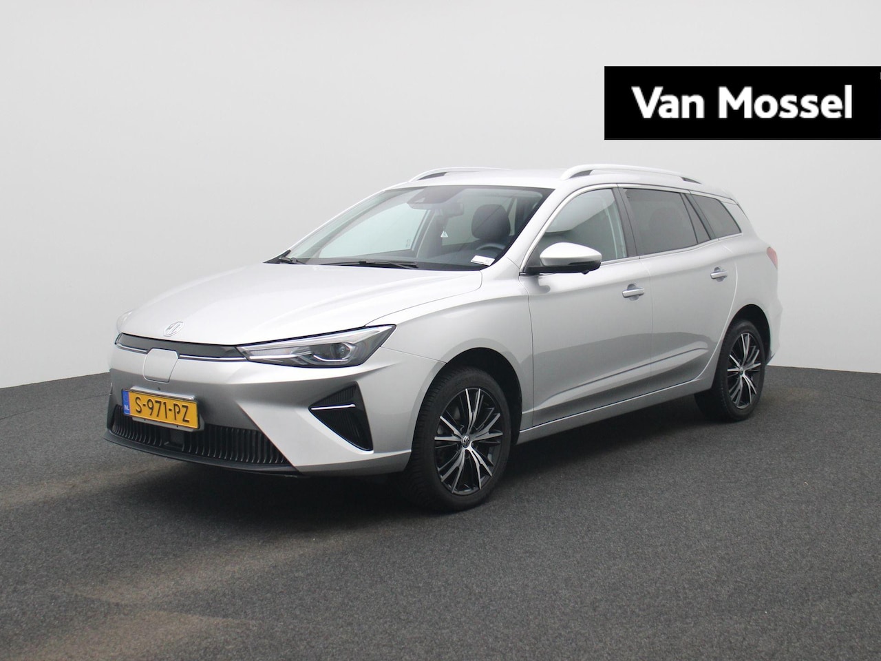 MG MG5 - Long Range Luxury 61 kWh | Navi | CarPlay | 360 Camera | Led Koplampen | - AutoWereld.nl