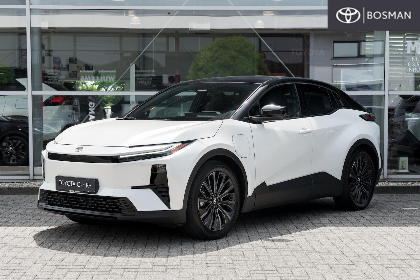 Toyota C-HR - Executive AWD 77 kWh Executive AWD 77 kWh - AutoWereld.nl
