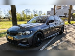 BMW 3-serie - 330i High Executive M Sport Shadow Line