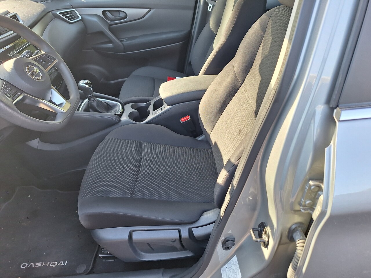 Nissan Qashqai - 1.3 Visia met trekhaak
