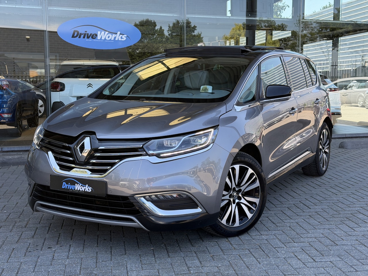 Renault Espace - 1.6 TCe Initiale Paris 7p. | PANO | Adaptive CC | Drivers Assist | DVD | Interesse, Proefr - AutoWereld.nl