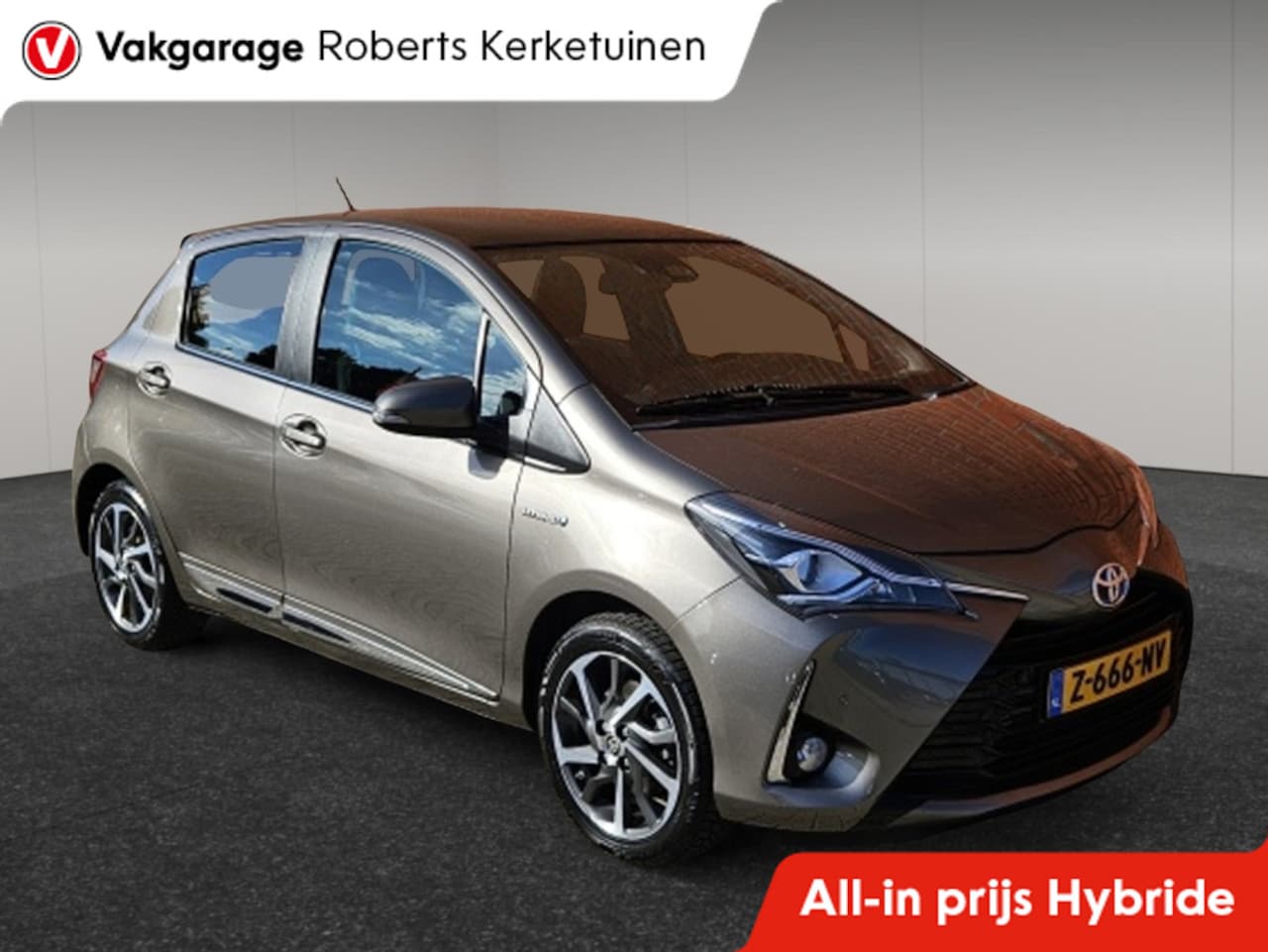 Toyota Yaris - 1.5 Hybride Premium Panoramadak Half Leder Camera Clima - AutoWereld.nl