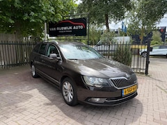 Skoda Superb Combi - 1.6 TDI Ambition Business Xenon Clima EX BPM