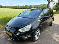 Ford S-Max - 2.0 EcoBoost Titanium 7p. AUTOMAAT/Pano/Airco/Leer/Trekhaak