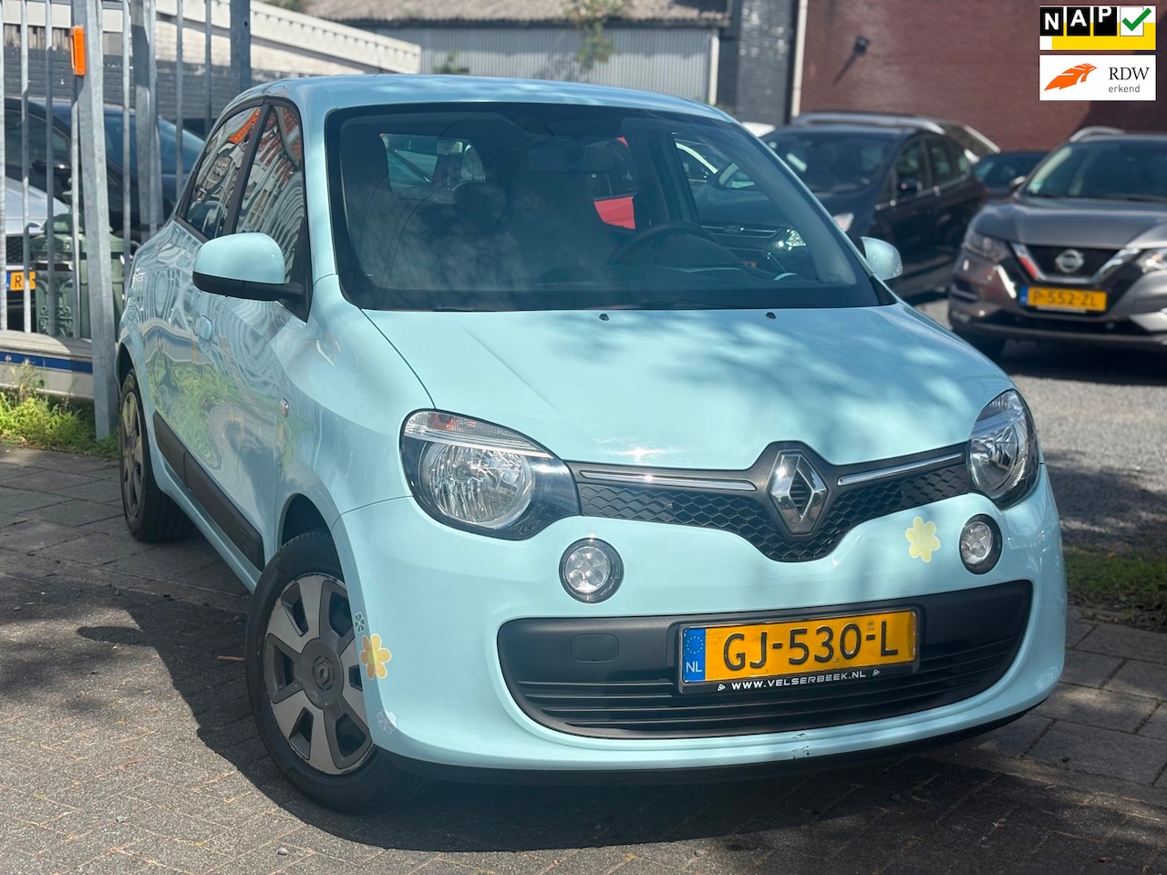 Renault Twingo - 1.0 SCe Expression | Airco | Cruise control | Parkeersensoren achter | - AutoWereld.nl