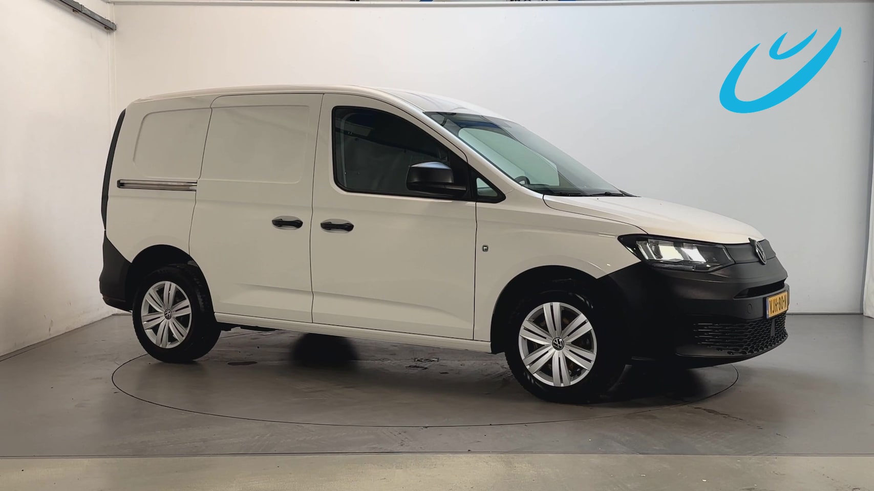 Volkswagen Caddy Cargo - 2.0 TDI L1H1 Trend Parkeersensoren Airco Parkeersensoren Elektrische ramen - AutoWereld.nl