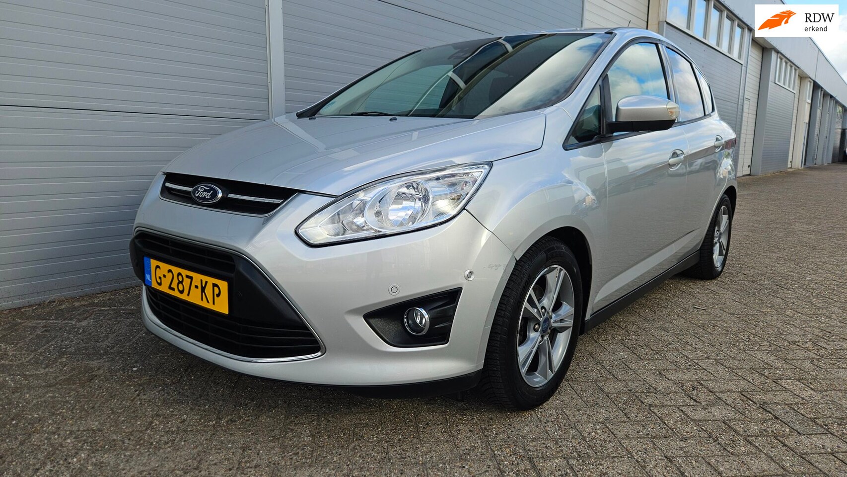 Ford C-Max - 1.0 Titanium | Cruise | Trekhaak |Stoelverwarming | Navi - AutoWereld.nl