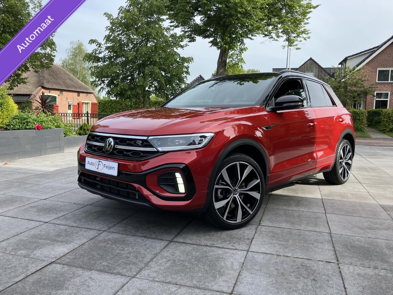 Volkswagen T-Roc - 1.5 TSI DSG R-LINE EDITION , BLACK STYLE , AFN TREKHAAK , KEYLESS ENTRY , IQ-LIGHT , LED , - AutoWereld.nl