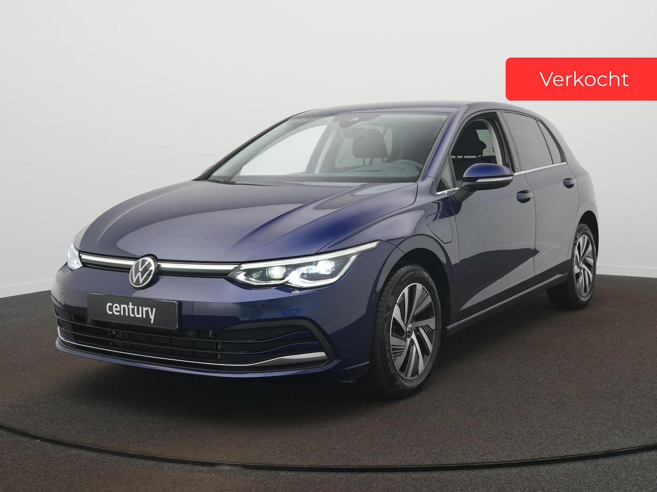 Volkswagen Golf - 1.4 eHybrid Style Automaat - HUD - Navigatie - Stoelverwarming - LED - ACC - Ergo-Active b - AutoWereld.nl