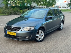 Skoda Octavia Combi - 1.6 TDI Greenline Businessline
