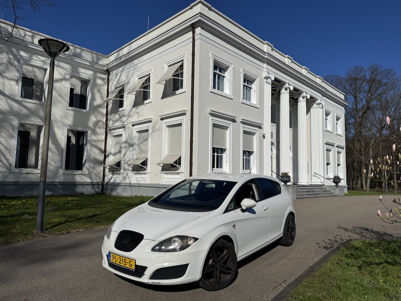 SEAT Leon - 1.2 TSI Sport 1.2 TSI Sport, 1:20!, CARPLAY, RIJKLAAR - AutoWereld.nl