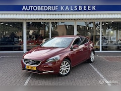 Volvo V40 - 1.6 D2 Summum|Leer|Camera|Stoelverwarming|