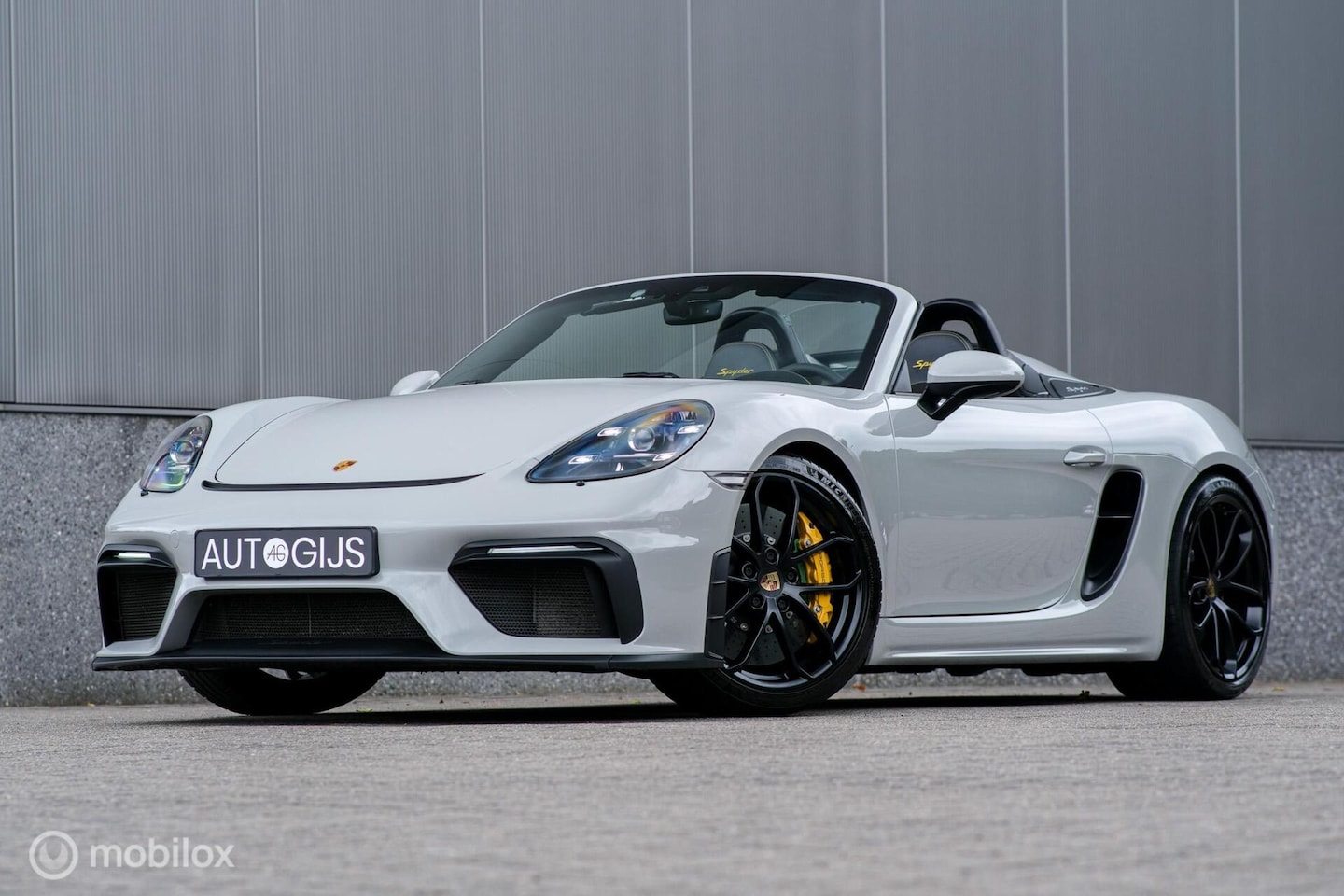 Porsche 718 Spyder - 4.0 | Keramisch | BTW auto | NAP NL auto | OPF delete | Sportchono | Comfortseats | Alcant - AutoWereld.nl