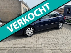 Ford Mondeo - 2.0-16V Trend Automaat | trekhaak | nw apk | airco koopje
