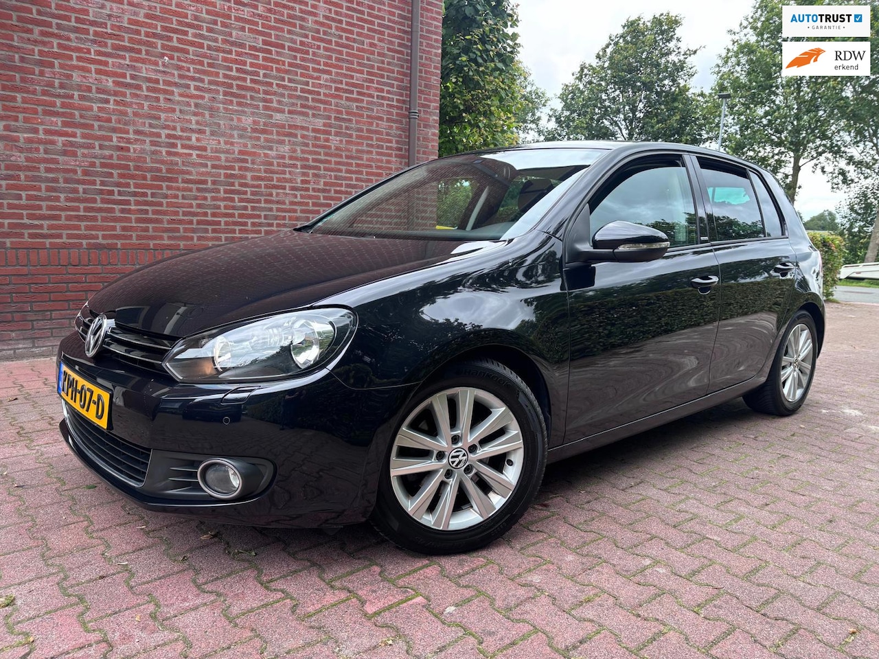 Volkswagen Golf - 1.2 TSI Style Uitvoering! Highline! BlueMotion - AutoWereld.nl