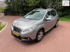 Peugeot 2008 - 1.2 PureTech Active / Navi / Automaat / Pano / Airco / NAP / PDC