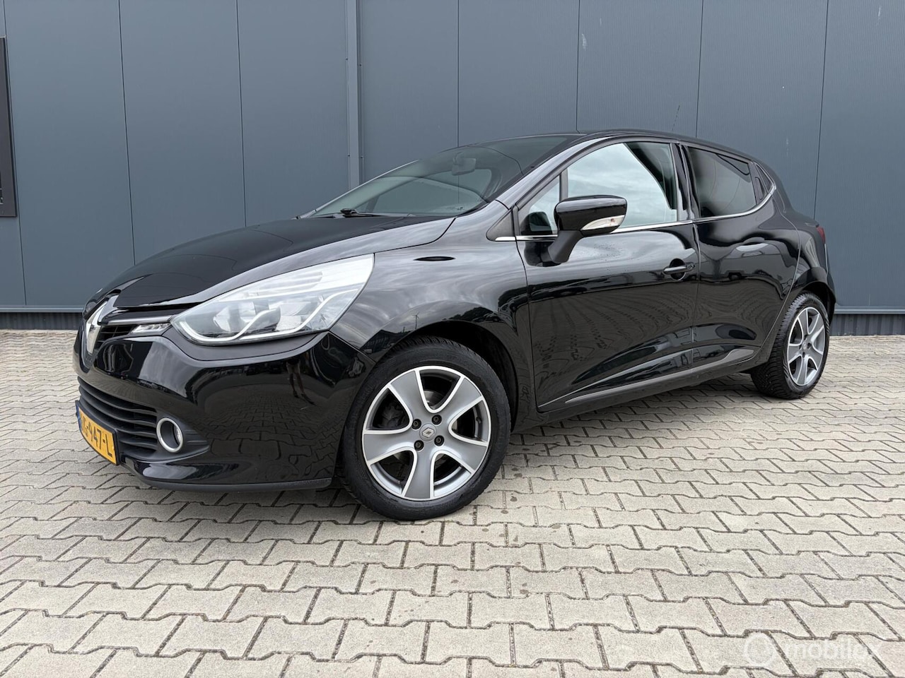 Renault Clio - 0.9 TCe ECO Night&Day Airco Cruise Pdc Nieuwe APK - AutoWereld.nl