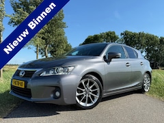 Lexus CT 200h - Business Line Automaat | Leder | Trekhaak | Navi | Clima | 17" Velgen | Stoelverwarming |