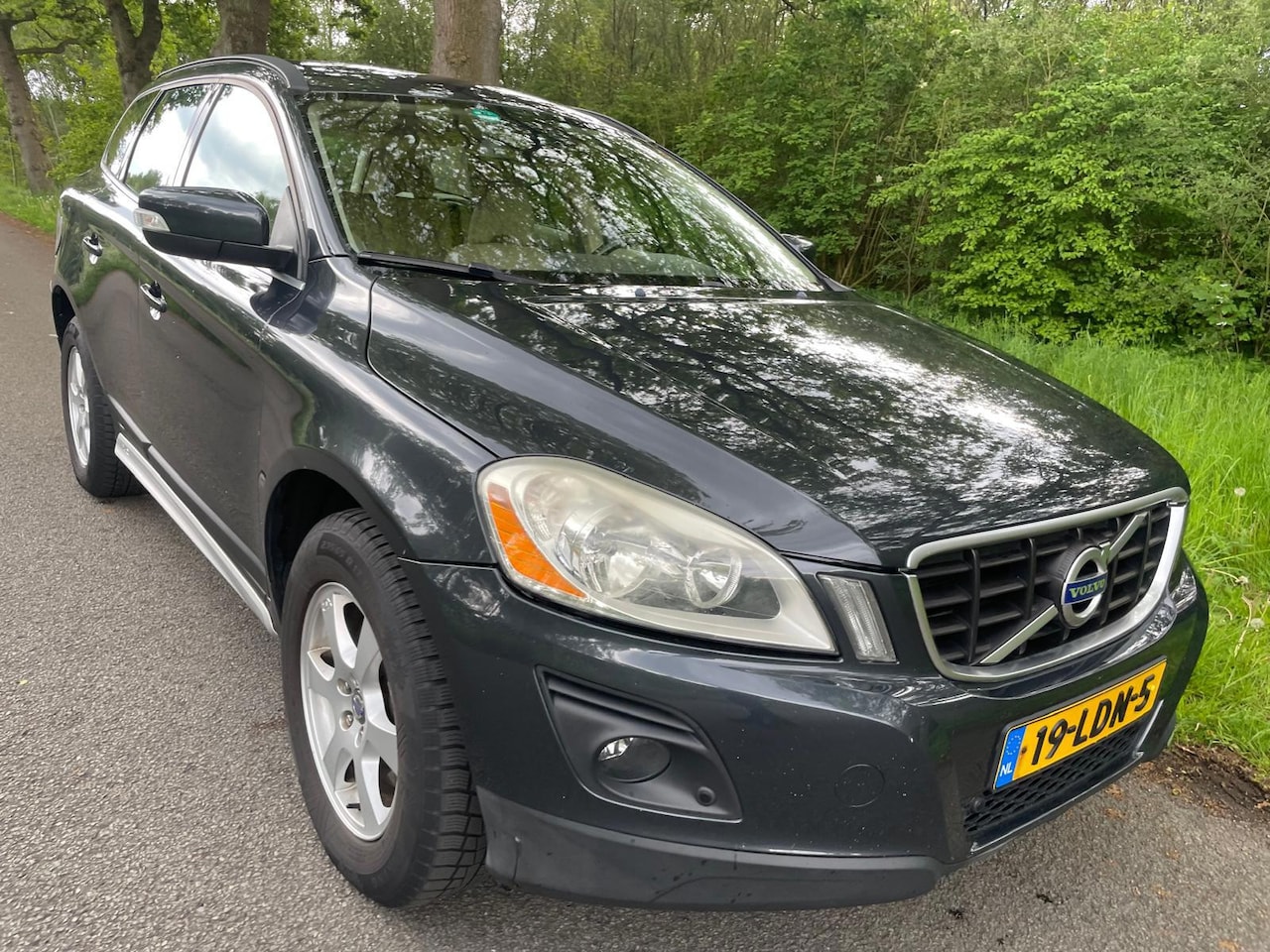 Volvo XC60 - 2.4D Momentum 2.4D Momentum - AutoWereld.nl