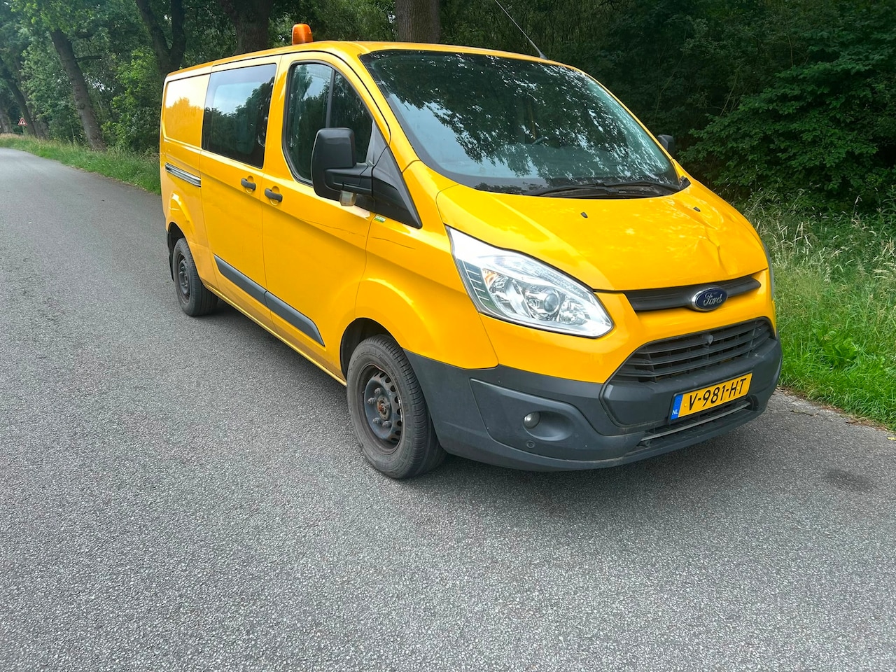 Ford Transit Custom - 290 2.0 TDCI L2H1 Dubbelcabine - AutoWereld.nl