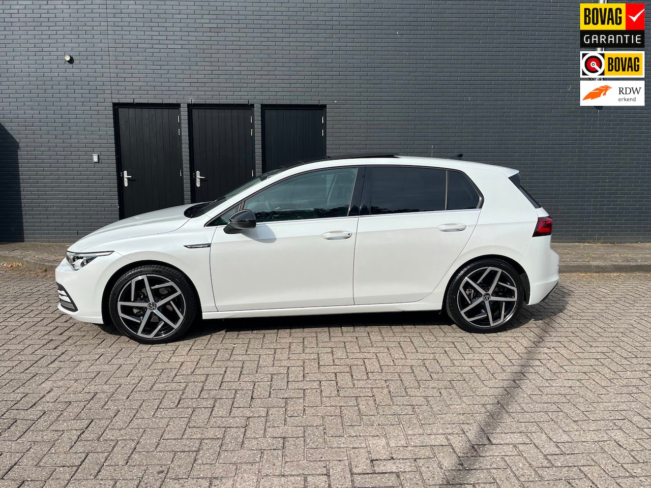 Volkswagen Golf - 1.5 eTSI Style 1.5 eTSI Style - AutoWereld.nl