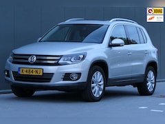 Volkswagen Tiguan - 2.0 TSI Sport&Style 4Motion Pano Cruise Navi Leder