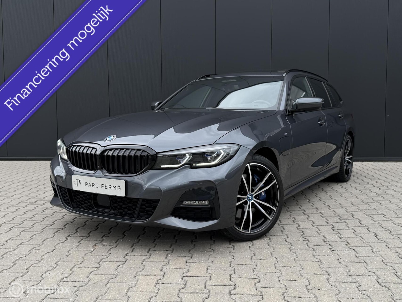BMW 3-serie Touring - 330e M-pakket/Laser/Pano/H&K/360/19inch - AutoWereld.nl