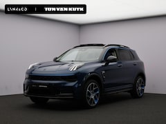 Lynk & Co 01 - 1.5 / Carplay / Camera / Adaptive Cruise / Panoramadak / Dodehoekdetectie / Stoelverwarmin