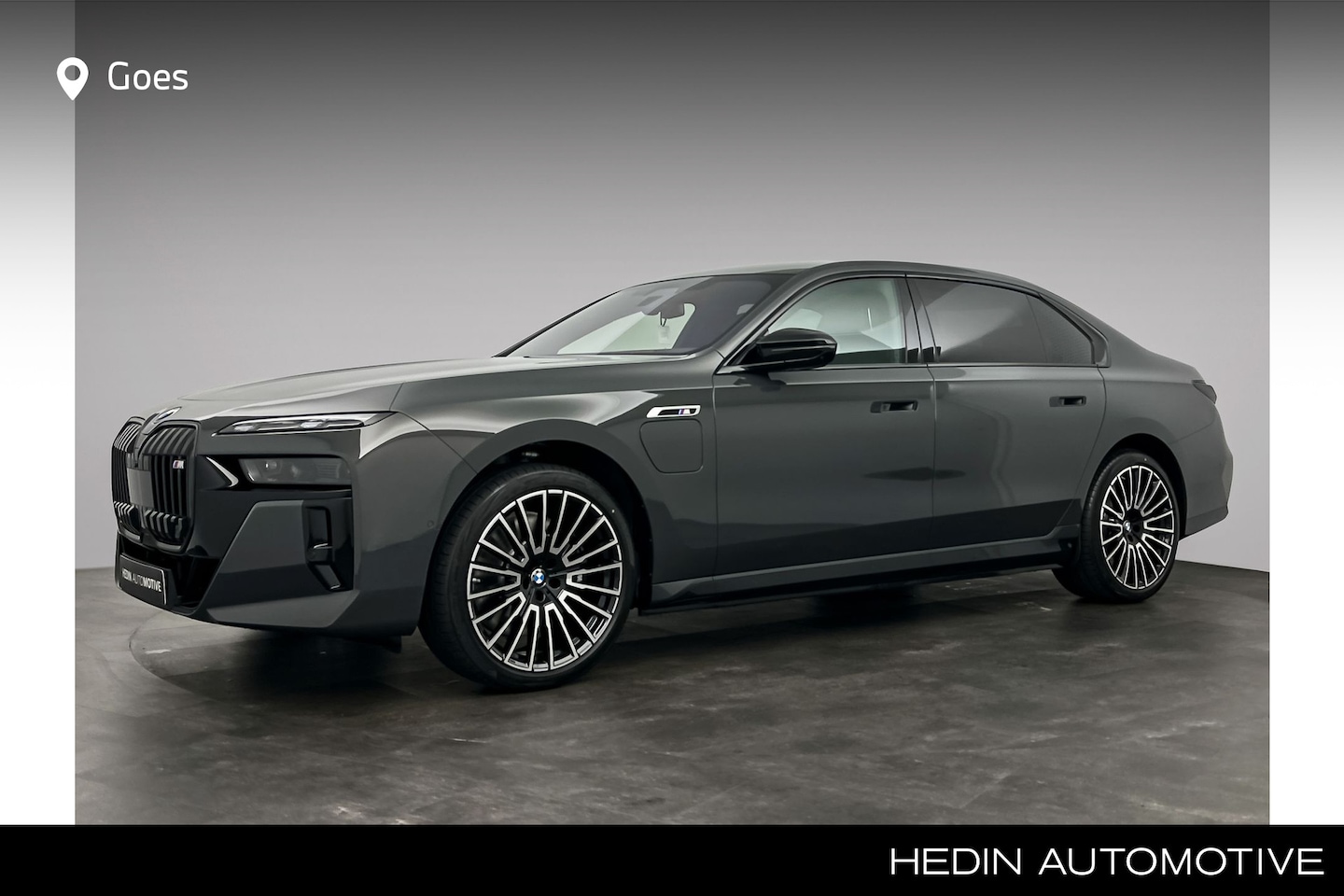 BMW 7-serie - M760e xDrive Individual Interieur Gran Lusso | M Performance Pack | Elektrische Portieren - AutoWereld.nl
