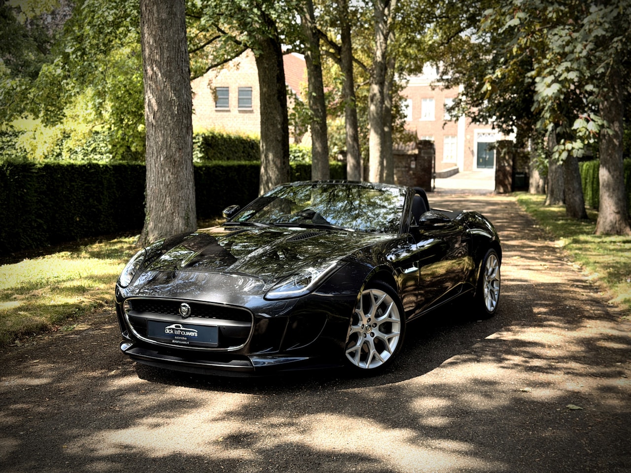 Jaguar F-type - 3.0 V6 Convertible / 1 EIGENAAR / CAMERA / CARPLAY / CRUISE - AutoWereld.nl