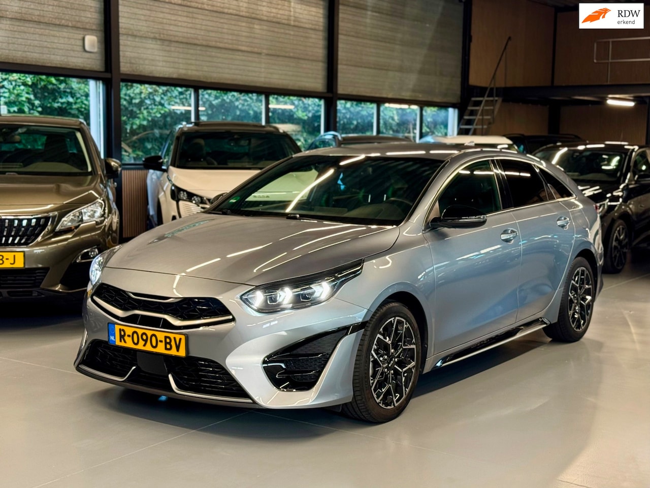 Kia Pro cee'd - 1.5 T-GDi GT-Line Leder | Led l Camera l Carplay - AutoWereld.nl