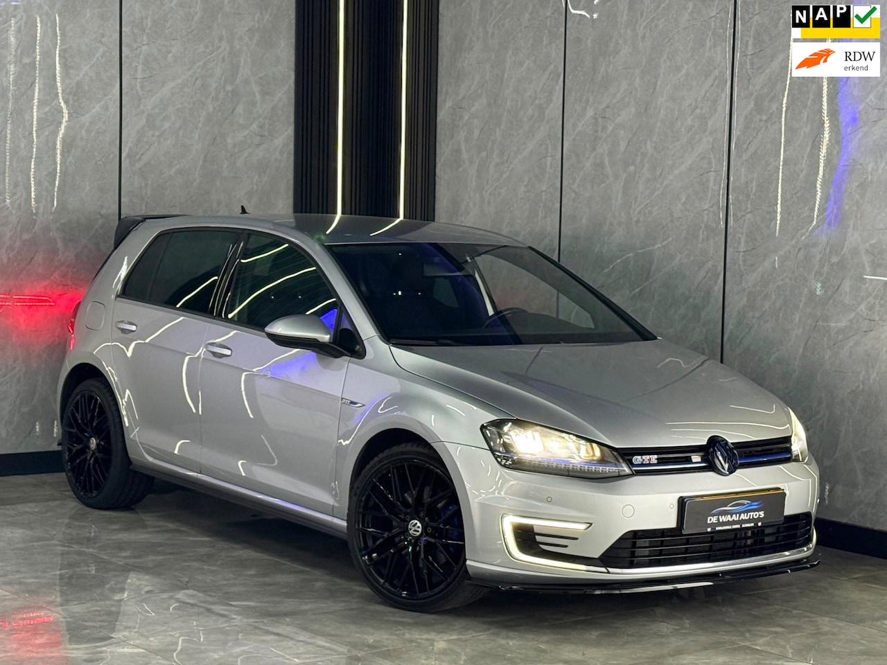 Volkswagen Golf - 1.4 TSI GTE |DSG|Navi|Vol Onderh|Sfeer|Nap|Boekjes - AutoWereld.nl