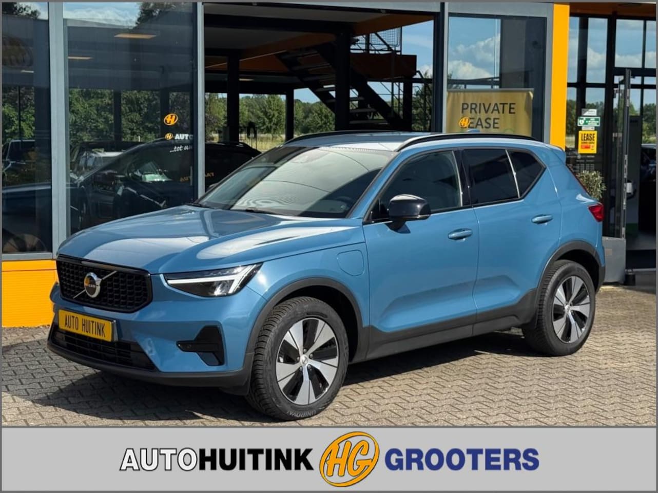 Volvo XC40 - 1.5 T4 Recharge Dark Plus - Navi - camera - Elec. stoelen - Pilot assist - AutoWereld.nl