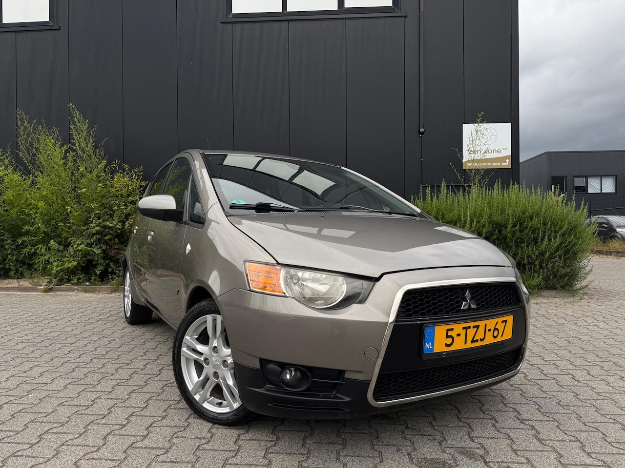 Mitsubishi Colt - 1.3 Instyle 1.3 Instyle (RIJKLAAR) - AutoWereld.nl