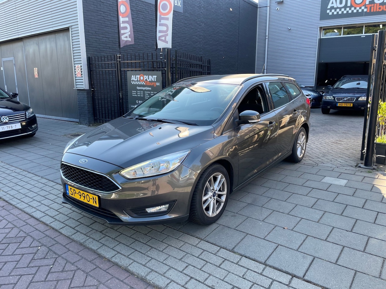 Ford Focus Wagon - 1.0 Lease Edition 2e Eig! MOTOR TIKT ENGINE NAP APK - AutoWereld.nl