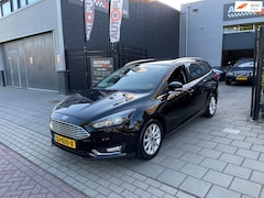 Ford Focus Wagon - 1.0 Titanium 1e Eigenaar Trekhaak Airco PDC NAP APK