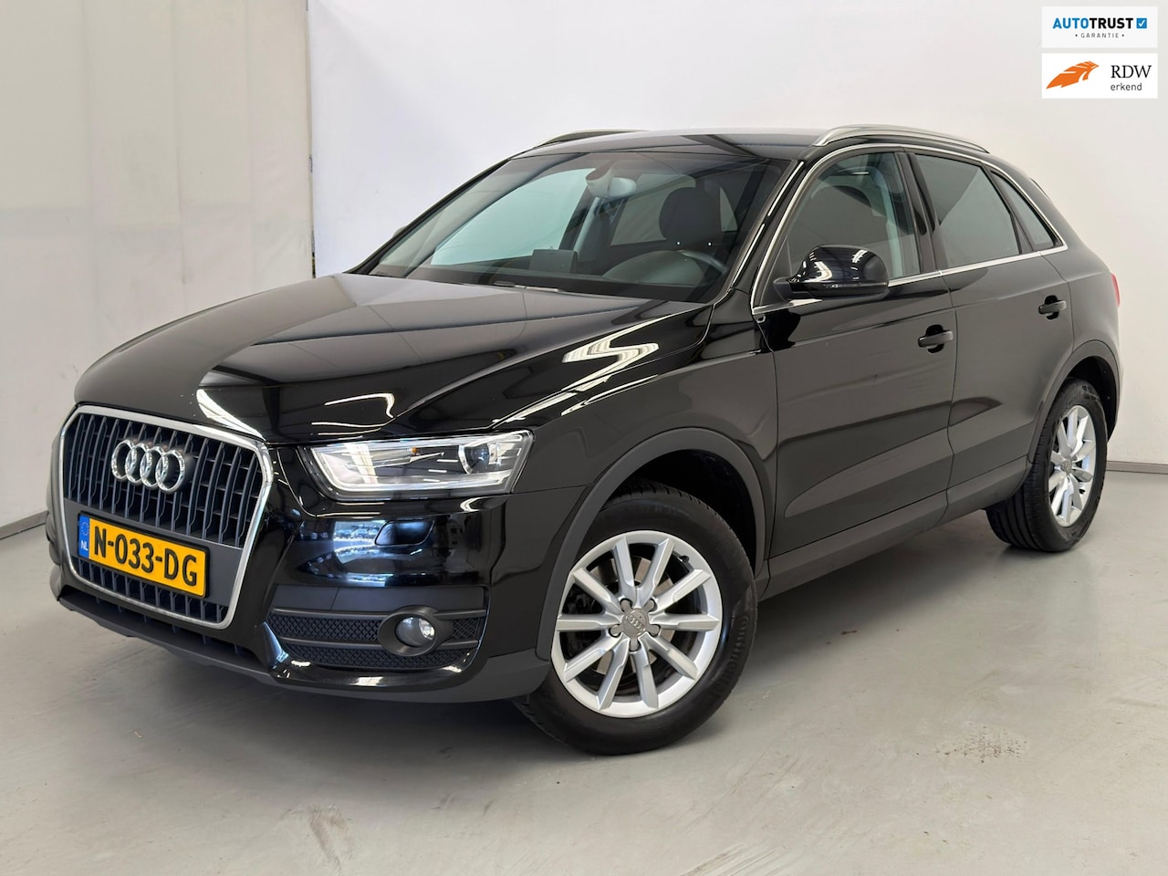 Audi Q3 - 1.4 TFSI / Navi / Keyless / Trekhaak / Stoelverwarming - AutoWereld.nl