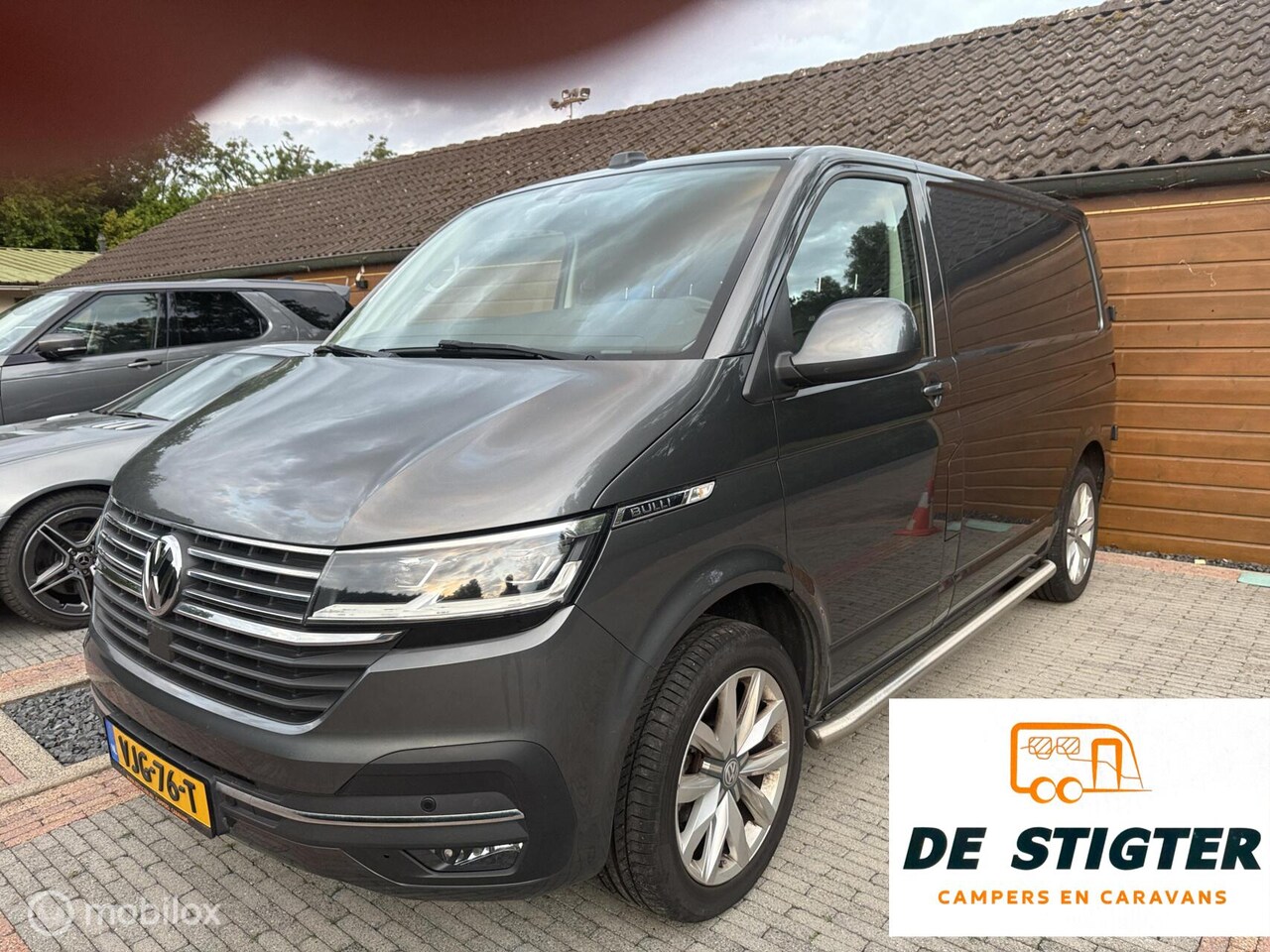 Volkswagen Transporter - 2.0 TDI L1H1 Bulli Automaat - AutoWereld.nl